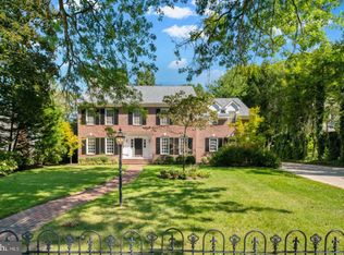 11 S Hinchman Ave, Haddonfield, NJ 08033