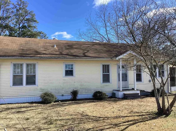 124 E 4th St S, Prescott, AR 71857
