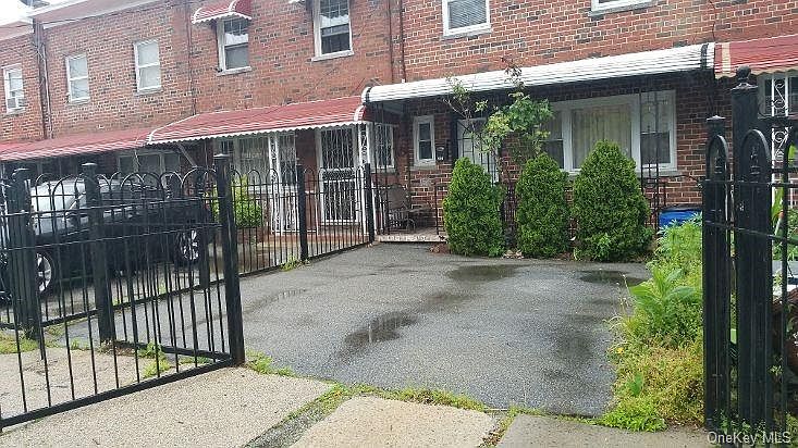 1st image of 3939 Wilder Ave