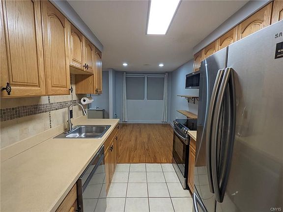 2nd image of 273 Watertree Dr