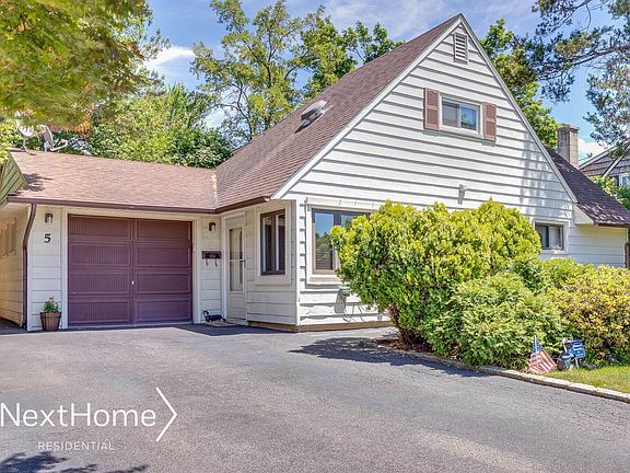 2nd image of 5 Ball Park Ln
