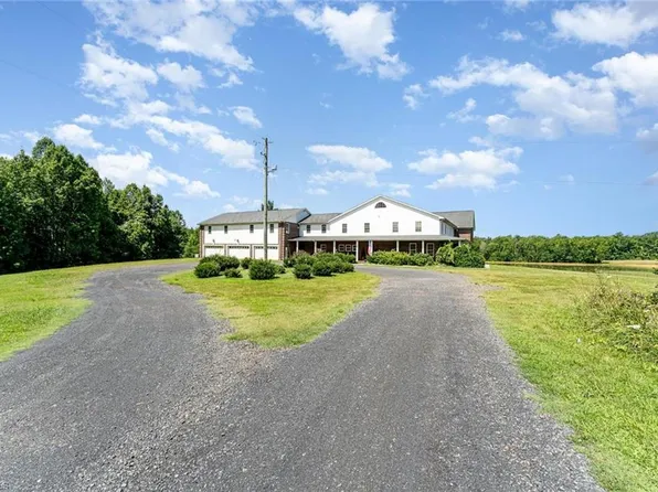 178 Slaydon Rd, Eden, NC 27288