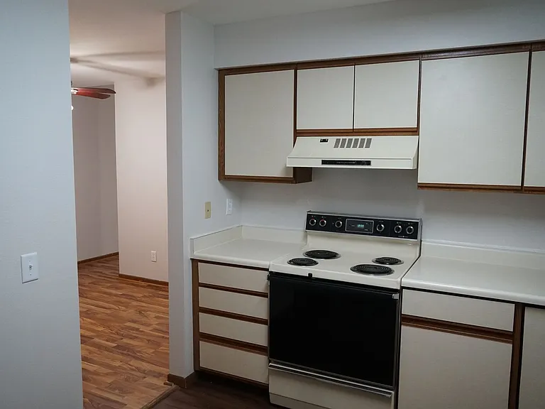 Orchard Village Apartments — Photo 246