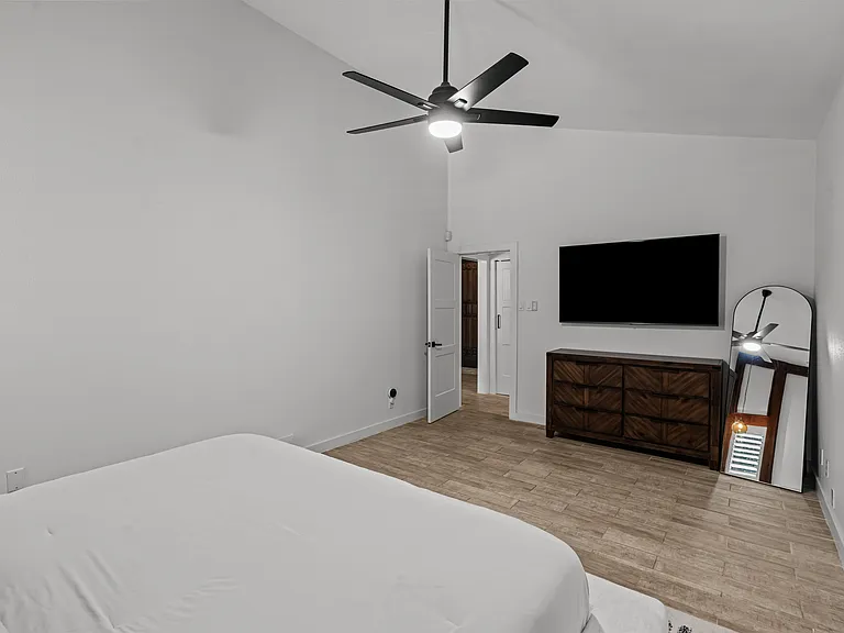 4501 Black Hickory Woods — Photo 15
