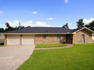 6235 Coolidge St, Groves, TX 77619