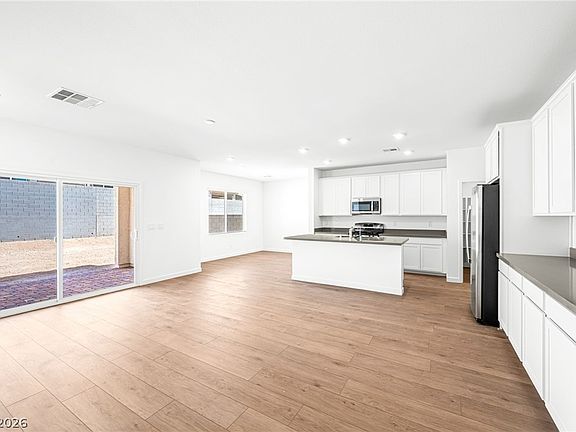4th image of 8382 Caldera Hills Ave