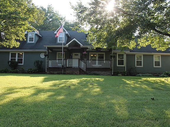 2nd image of 515 N Fawn Ct
