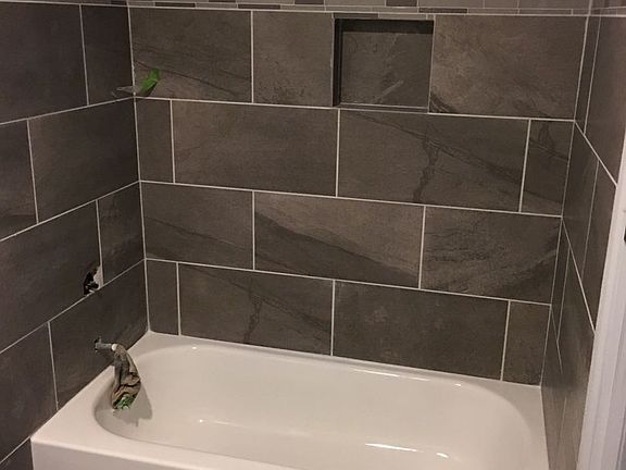 3rd image of 426 2nd Ave SE #36