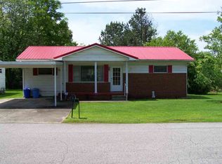 623 Westview Dr, Ashland, KY 41102