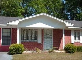 736 Scott St, West Point, MS 39773