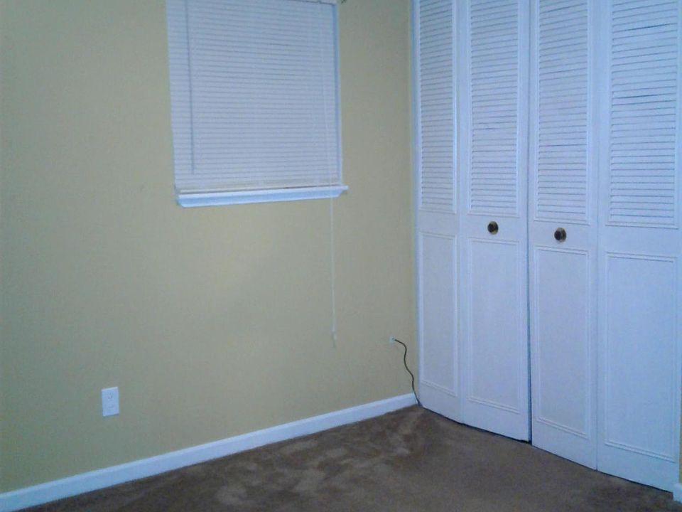 1st image of 3682 Niagara Dr