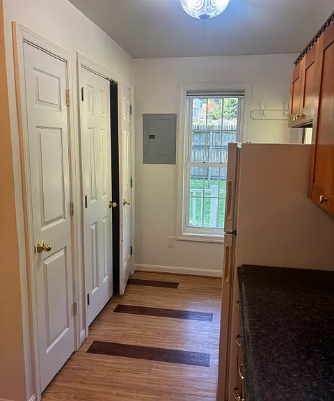 255 S Kinzer Rd — Photo 5