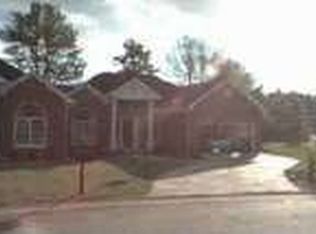 215 Stonecrest Ct, Athens, GA 30605