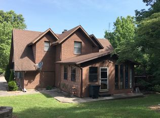 885 State St, Scott City, MO 63780