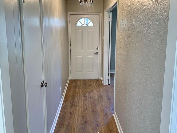 4th image of 13826 Maisemore Rd
