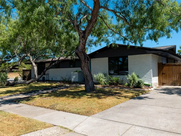 501 Bermuda Pl, Corpus Christi, TX 78411