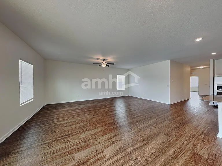 8714 Layalie Way — Photo 8