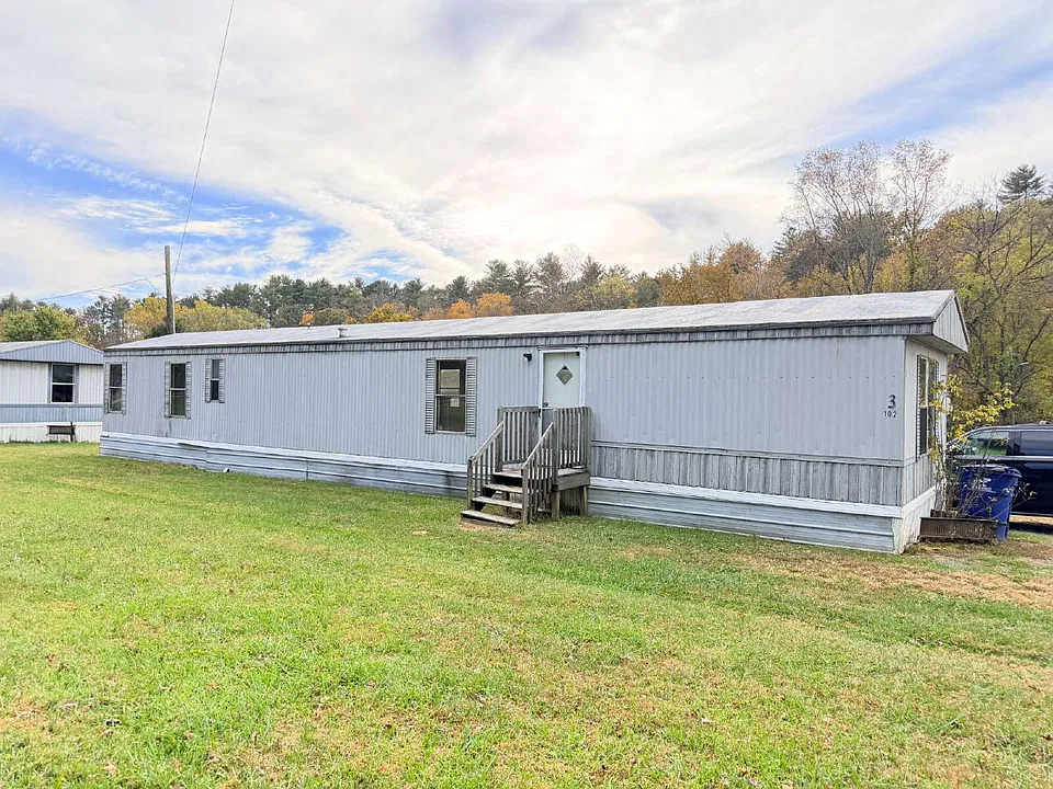 102 Big River Rd