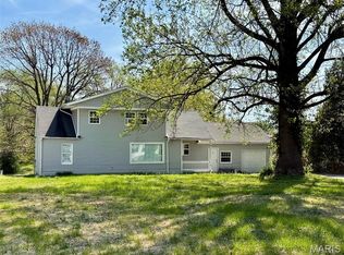 4 Monticello Pl, Fairview Heights, IL