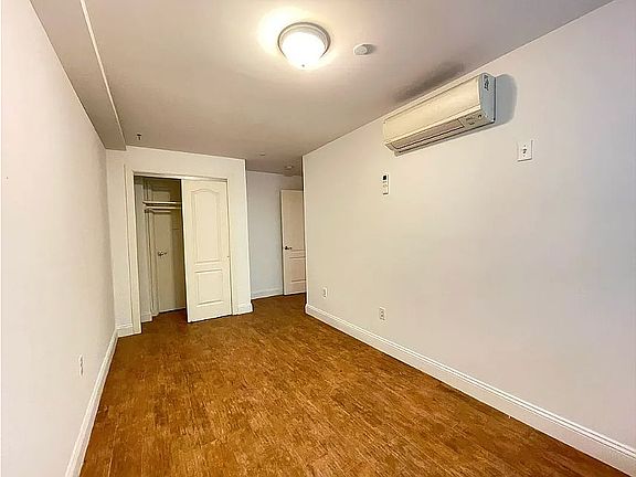 4th image of 110 W 129th St APT 2R