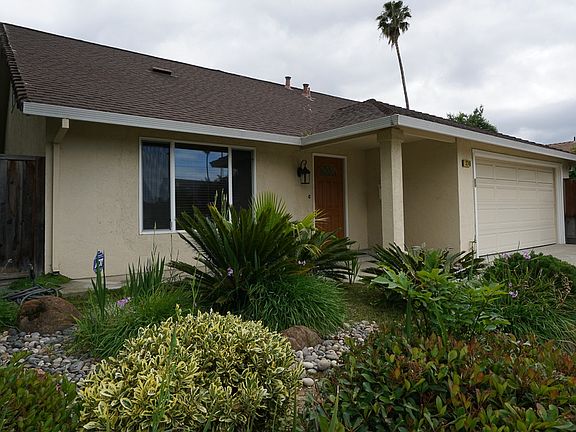 3rd image of 3240 Santa Clara Ct