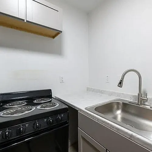Ashford Odessa Square Kitchen