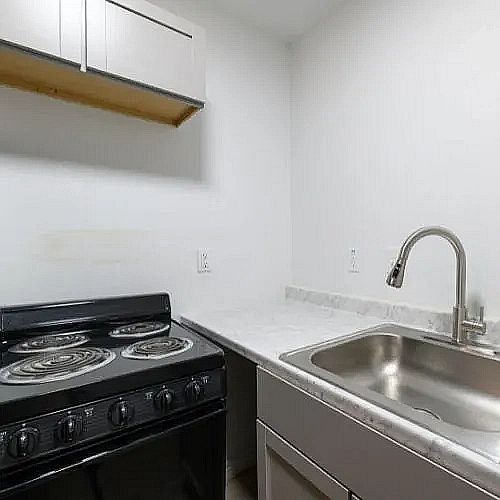 Ashford Odessa Square Kitchen