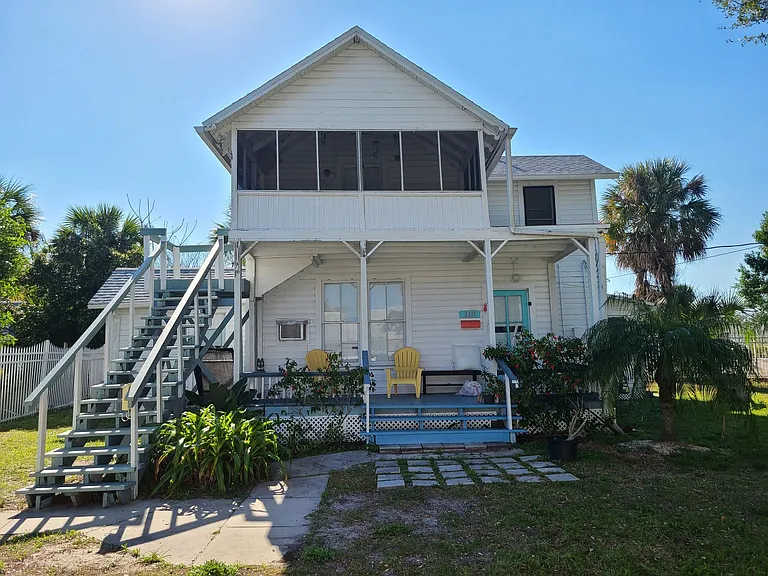 110 Rush St — Photo 1