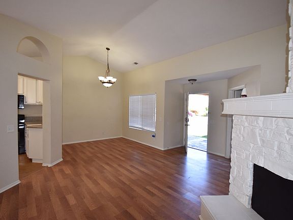 3rd image of 24539 Camino Mirabella