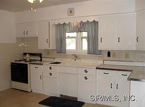 5th image of 2128 Cottage Ave