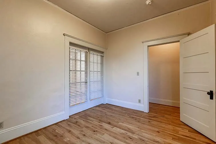 819 NW 23rd Ave — Photo 119