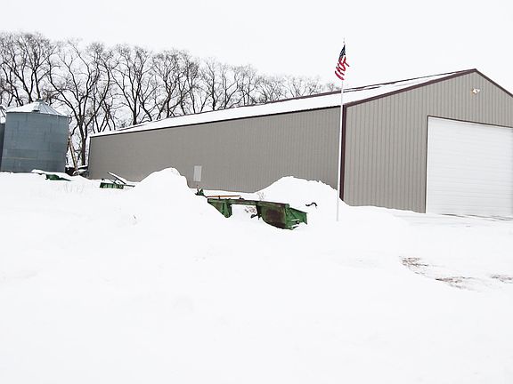 3rd image of 7586 County Road 31 SE