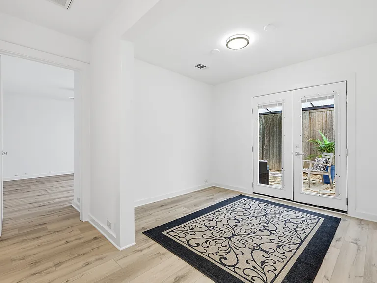 4214 Swiss Ave #A — Photo 25