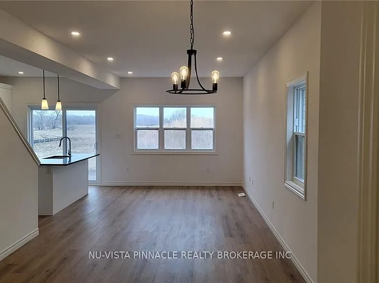 3846 Auckland Ave — Photo 6