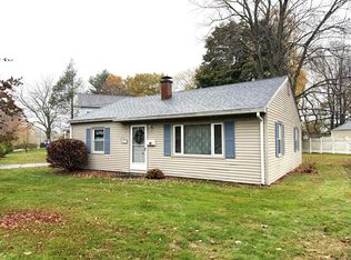 11 Westview Dr, Wallingford, CT 06492