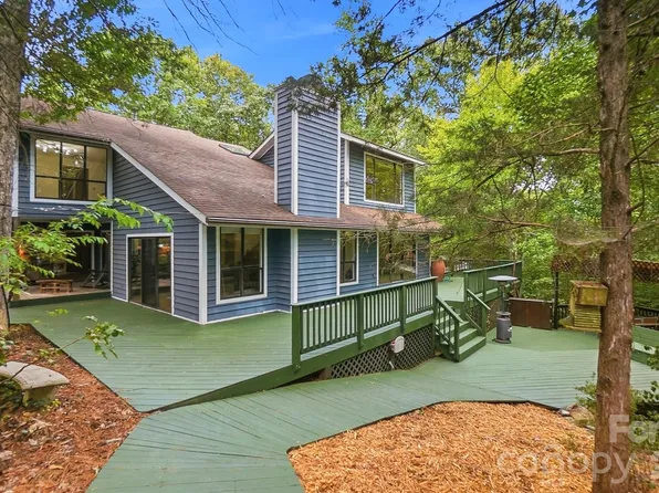 872 Old Bell Rd, Charlotte, NC 28270