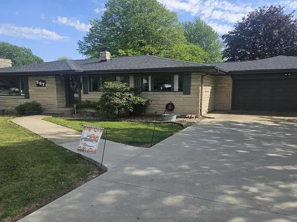 587 W Gossett Rd, Frankfort, IN 46041