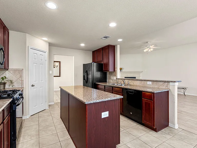 3315 Single Ridge Way — Photo 14