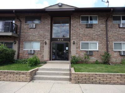 828 E Old Willow Rd APT 109, Prospect Heights, IL, 60070