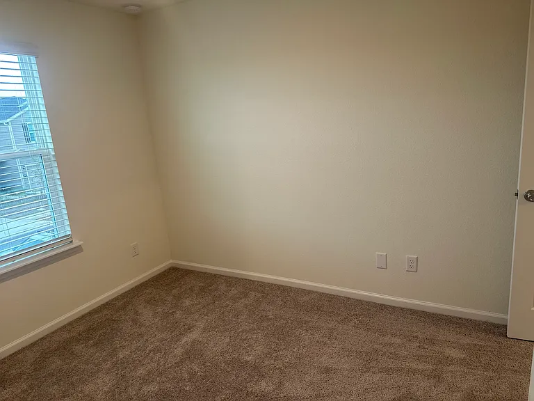 7660 Merchants Way — Photo 31