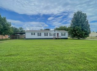 92 Kiamichi Rd, Eufaula, OK 74432