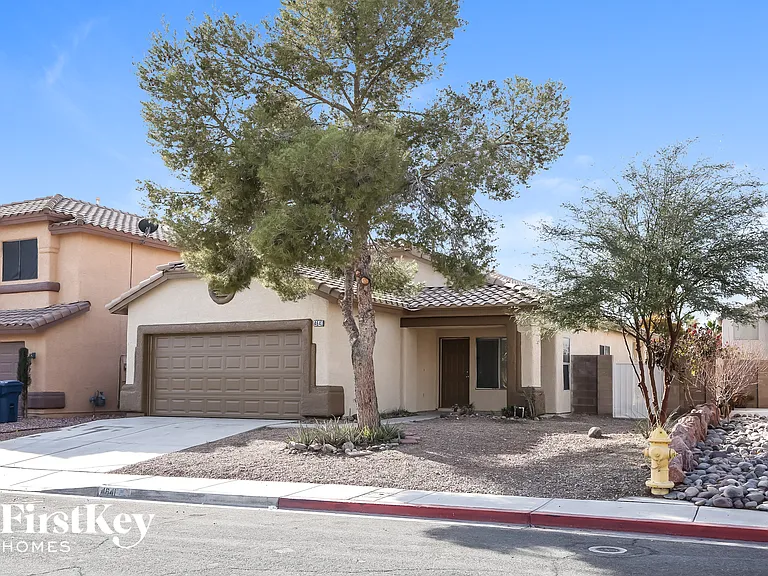 4641 Possum Berry Ln — Photo 1