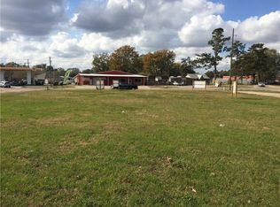 519 Tunica Dr E, Marksville, LA 71351