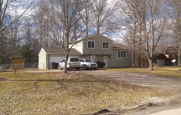 1st image of 24 Leffingwell Dr
