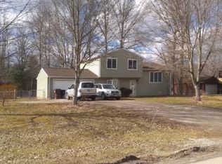 24 Leffingwell Dr, Orwell, OH 44076