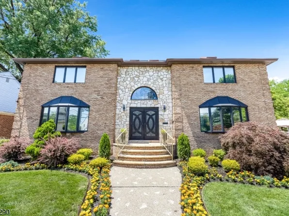 141 Burton Ave, Hasbrouck Heights Boro, NJ 07604