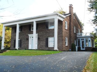 614 Lincoln Park Rd, Springfield, KY 40069