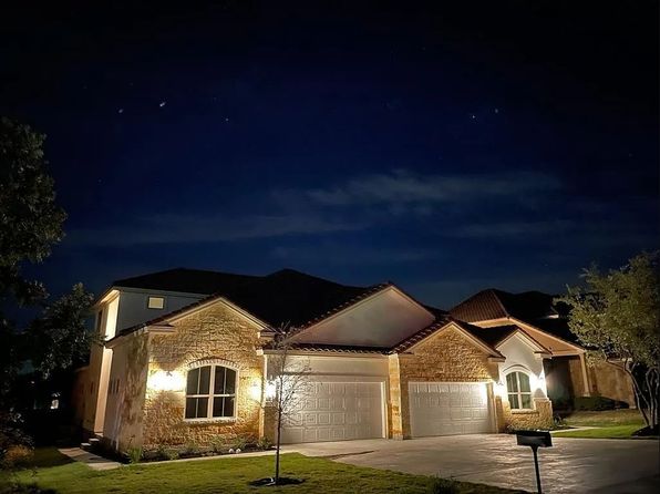 407 Meadowlark St #A, Lakeway, TX 78734