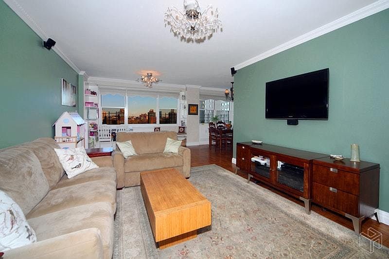 1st image of 1175 York Ave APT 15E