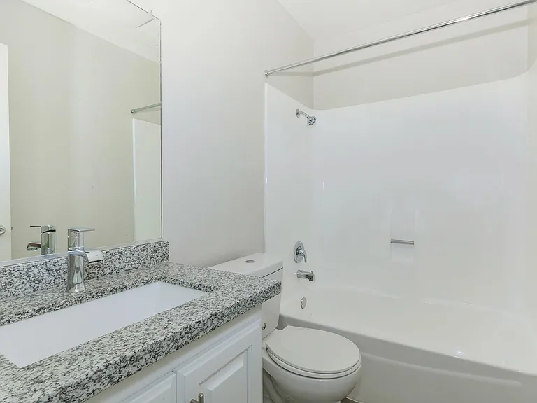 Tamarack Woods Apartment Homes — Photo 22